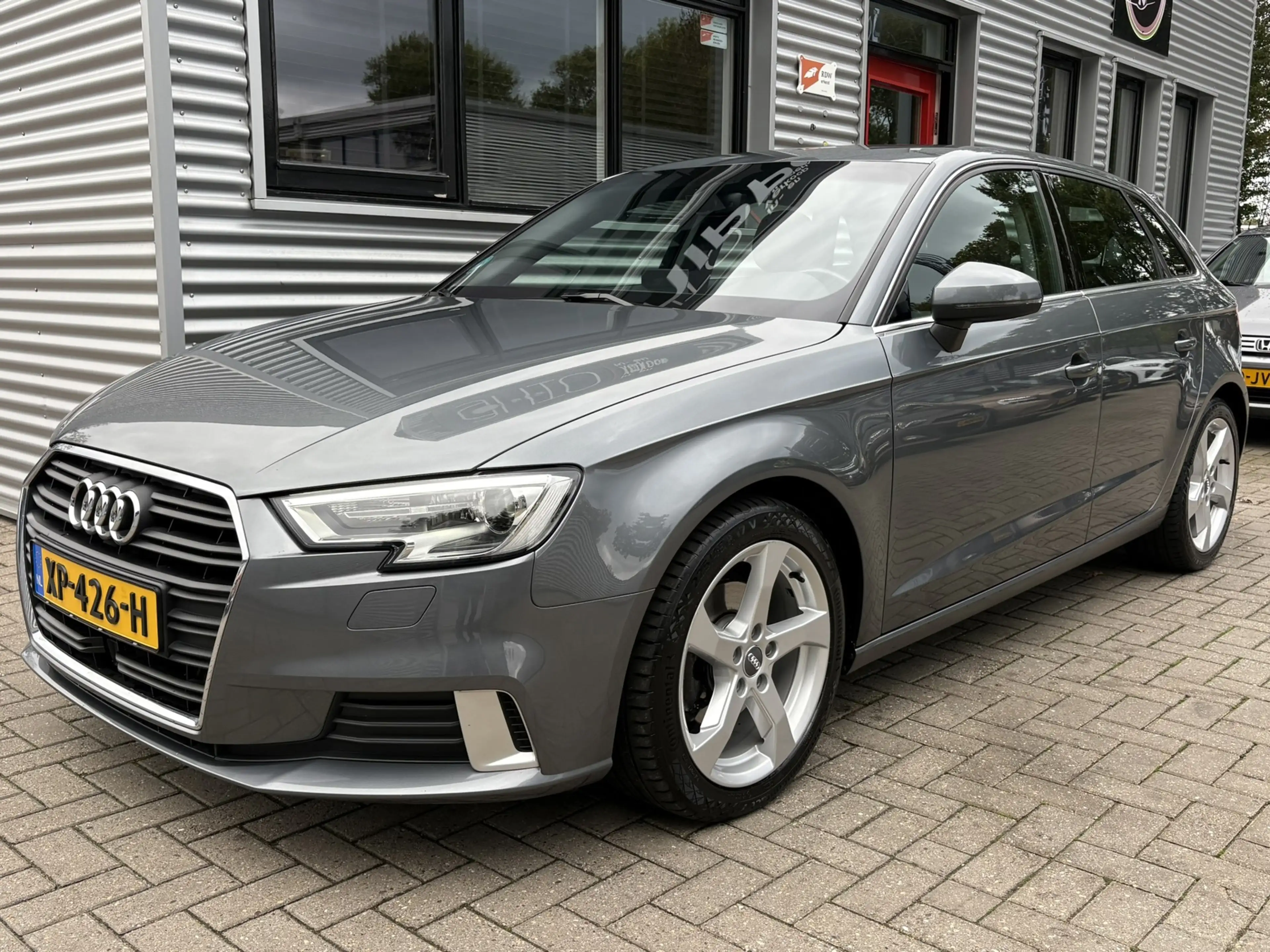 Audi A3 Sportback 1.5 TFSI CoD Design Pro Line Plus -150 P — photo 32