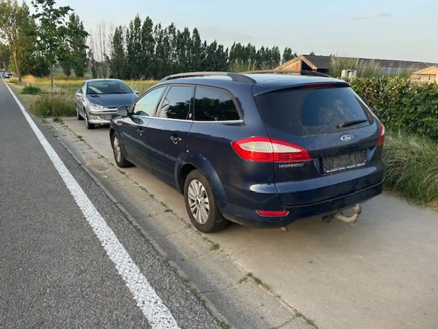 Ford Mondeo Mondeo Turnier 2.0 TDCi Ghia Bleu - 2