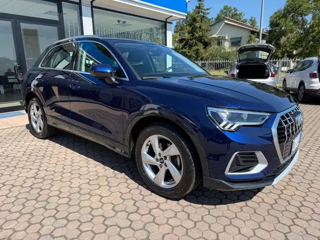 Audi Q3 Q3 35 TDI quattro S tronic Business Advanced