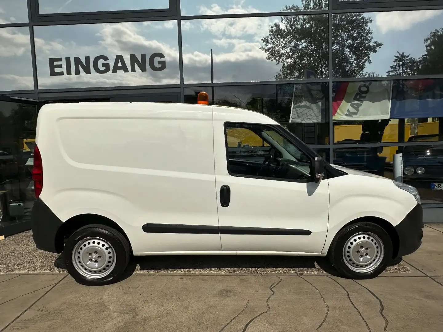 Opel Combo D Kasten 2,4t*2 Sitzer* Weiß - 1