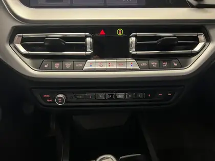 Annonce voiture d'occasion BMW 116 - CARADIZE