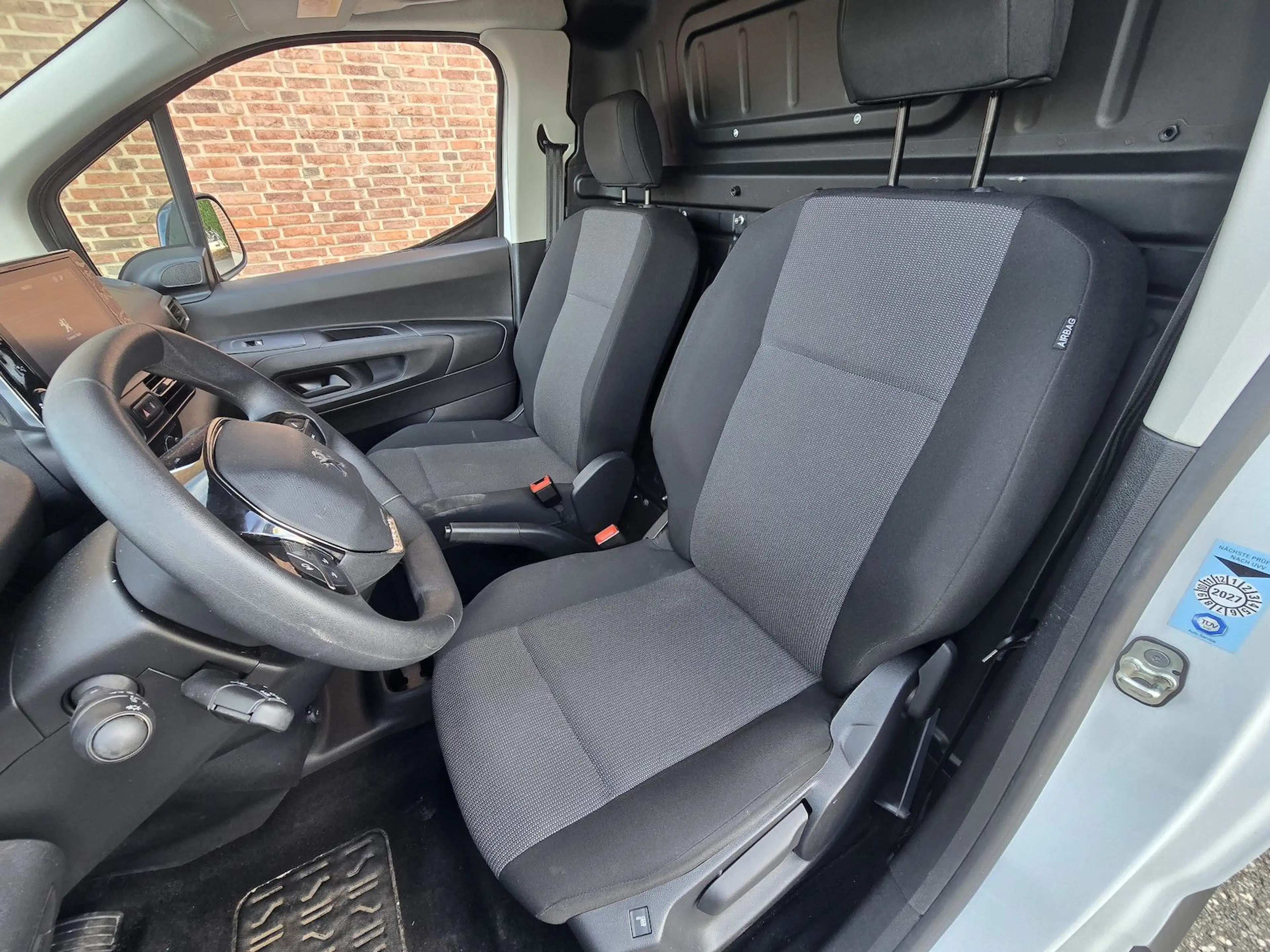 Peugeot Partner 1.5 Blue HDI Premium L2 Klima NAVI — photo 11
