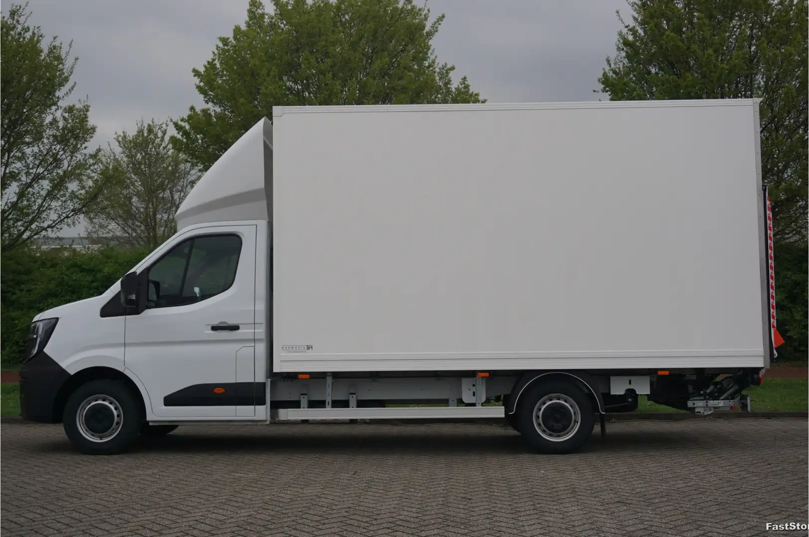 Renault Master T35 170PK L4 Bakwagen BPM VRIJ!! 10"Scherm Apple C Wit - 2