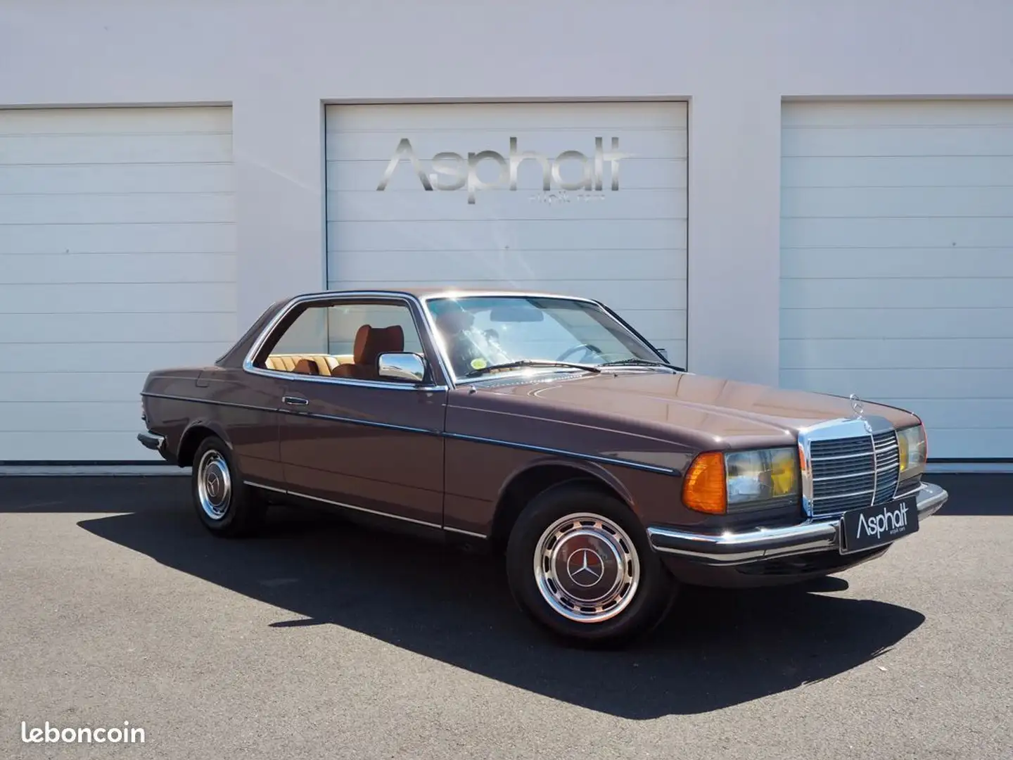 Mercedes-Benz 230 Mercedes 230C Coupé 1977 BVM4 - 1