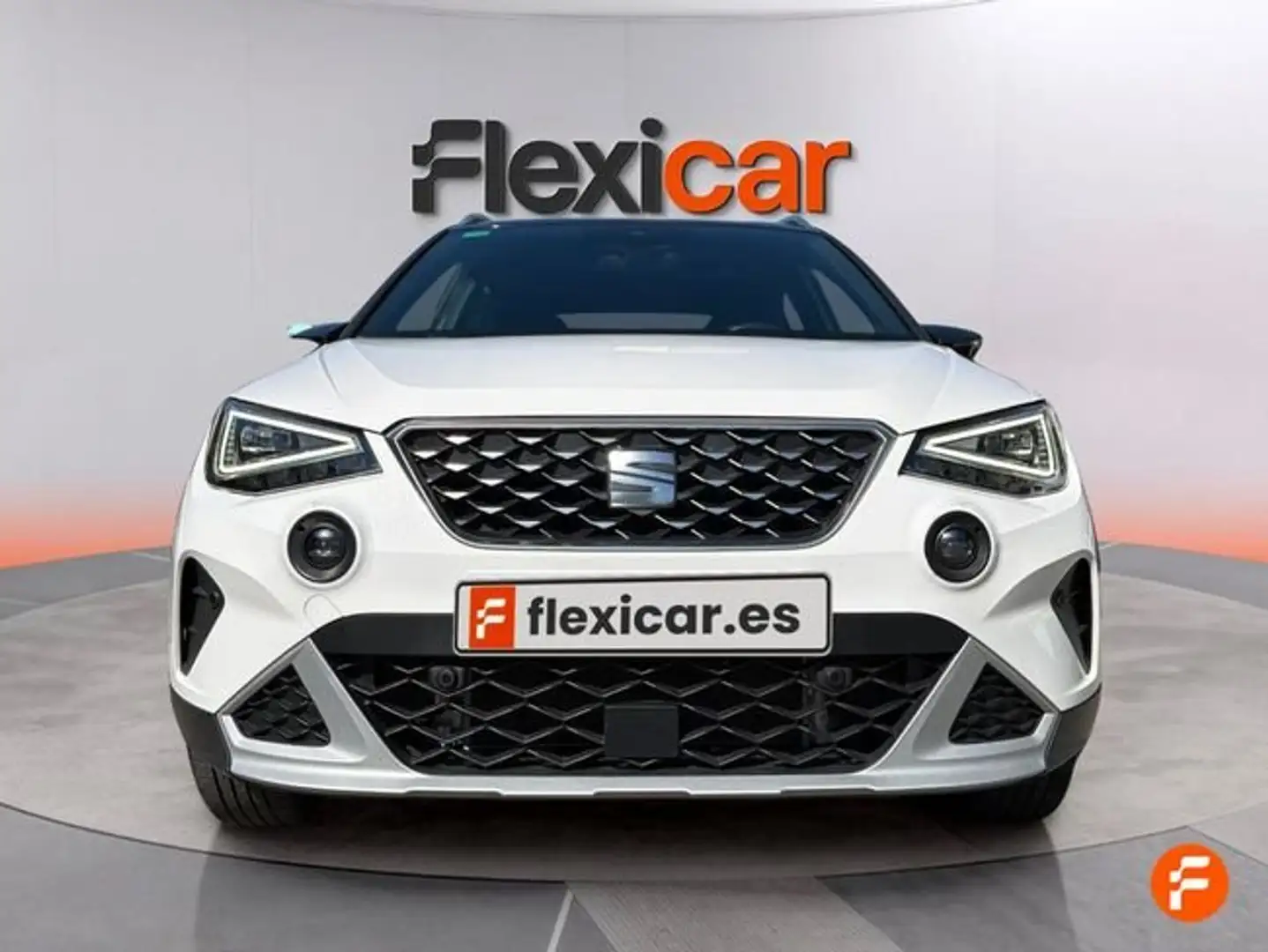 SEAT Arona 1.0 TSI 81kW (110CV) DSG FR Blanco - 2