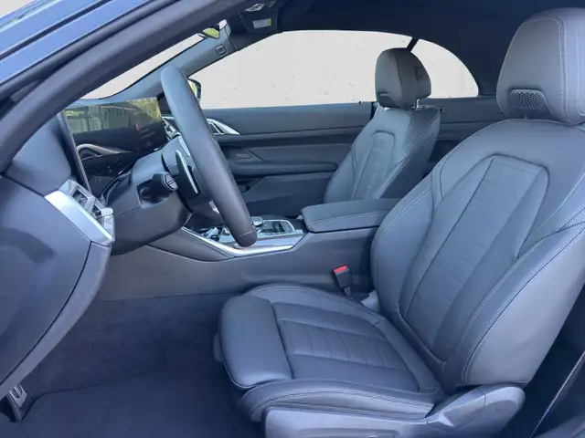 BMW 4 Series view 8