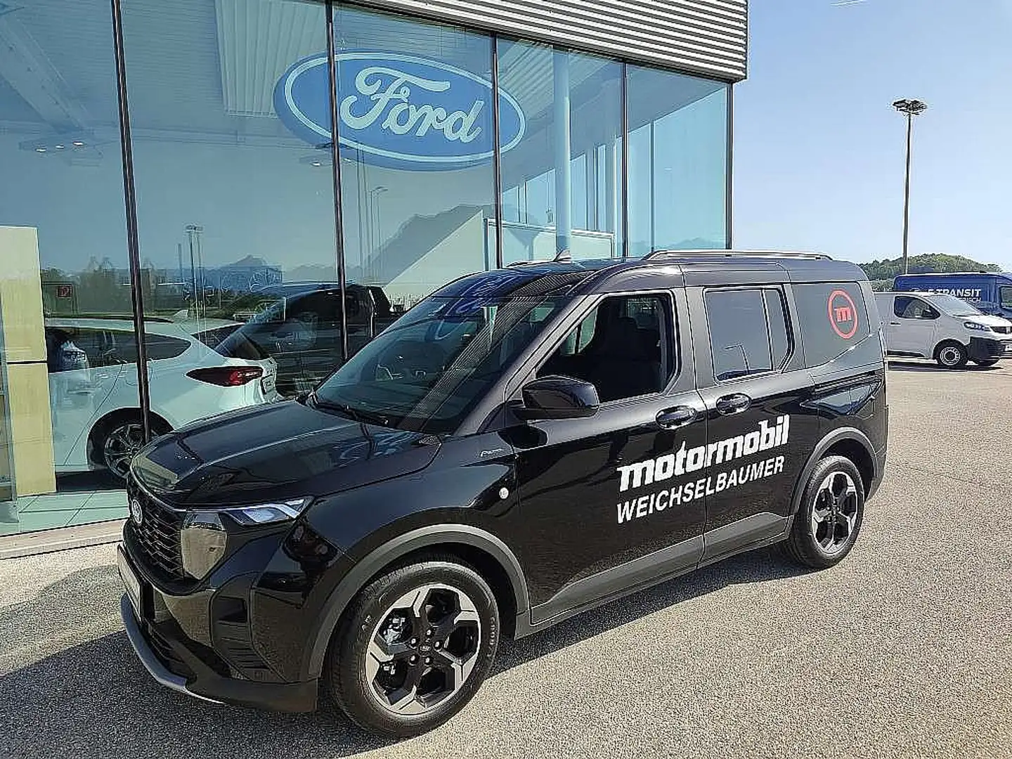 Ford Tourneo Courier 1,0 EcoBoost Active Schwarz - 1