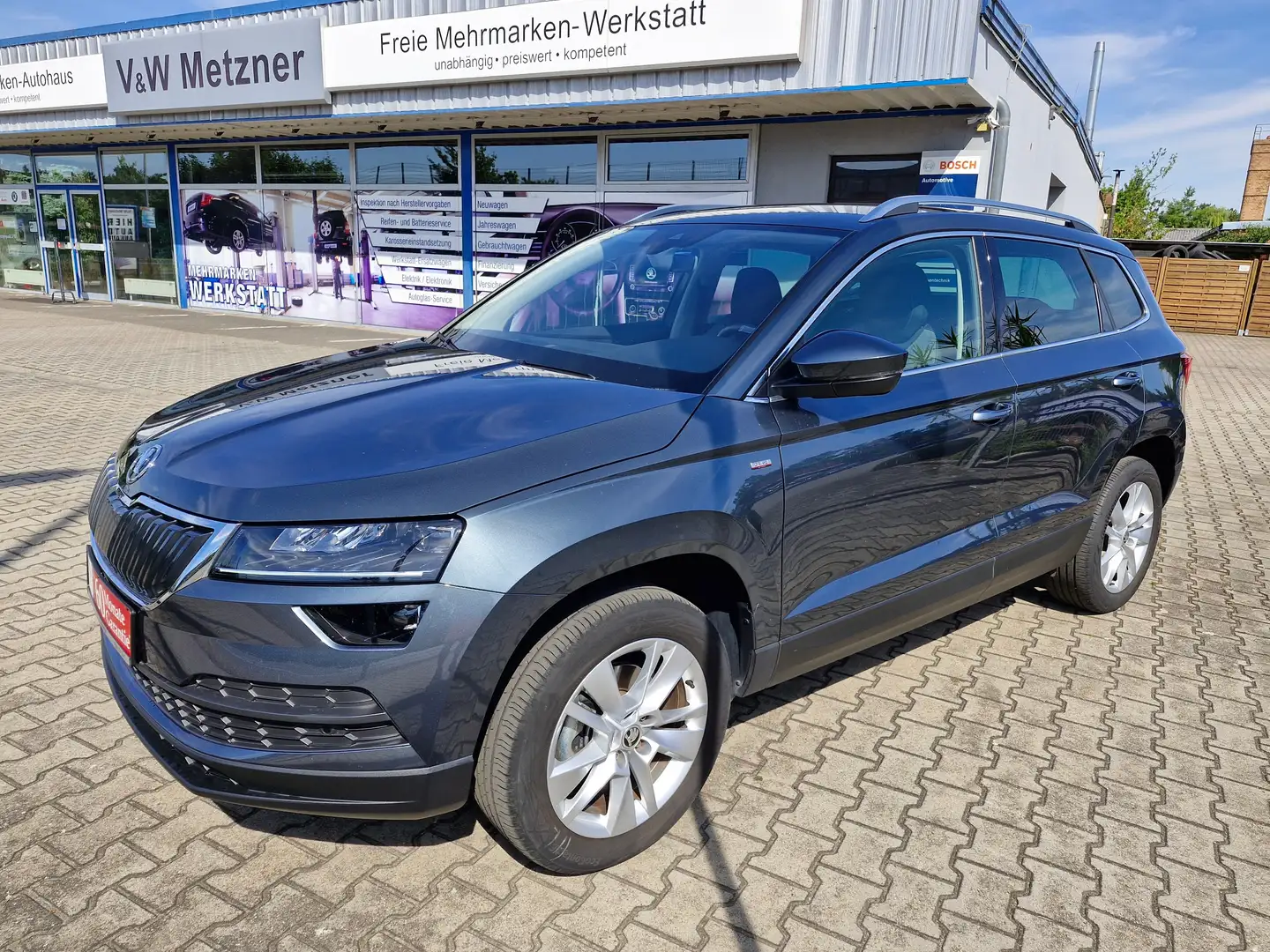 Skoda Karoq Drive 125 Grau - 1