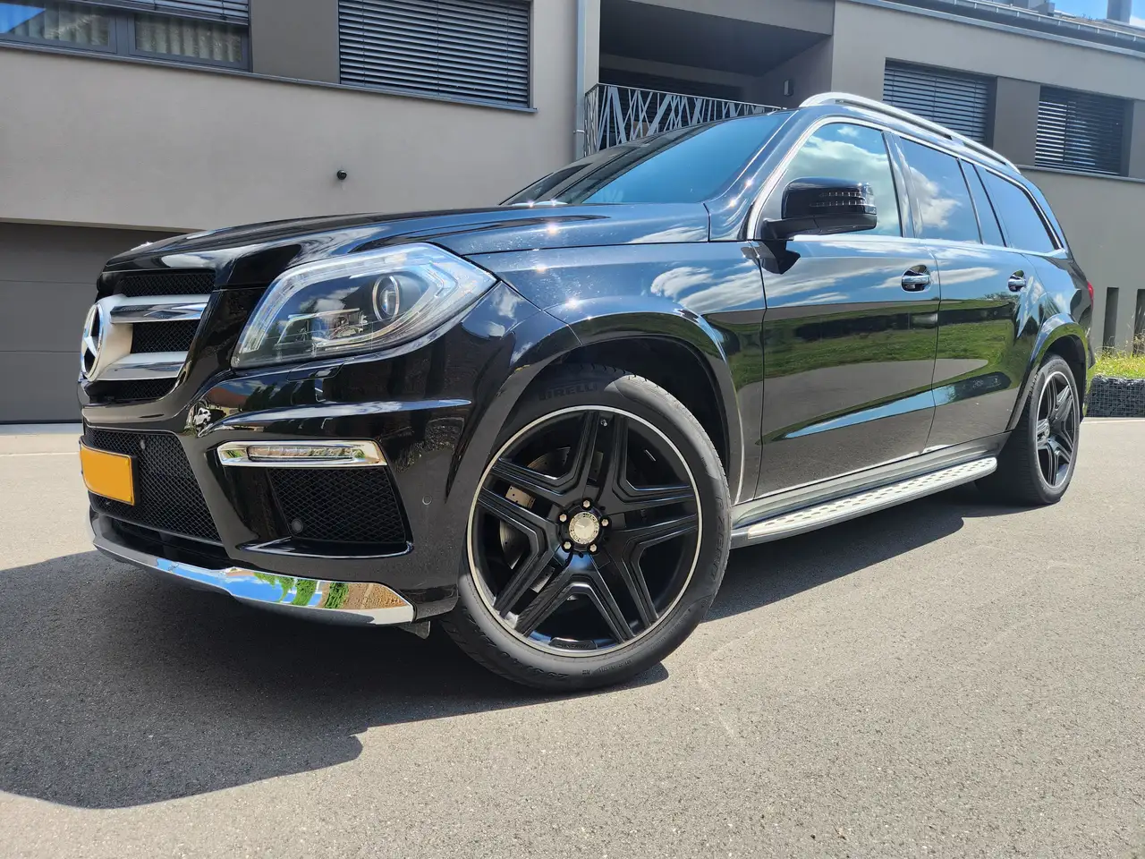 Mercedes-Benz GL 500