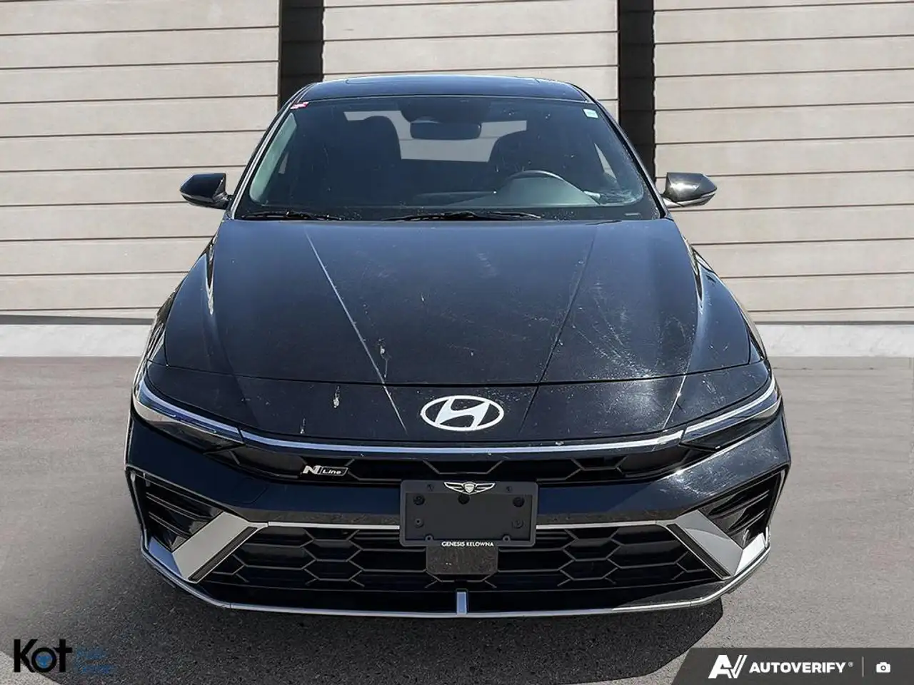 Hyundai ELANTRA снимка Hyundai ELANTRA