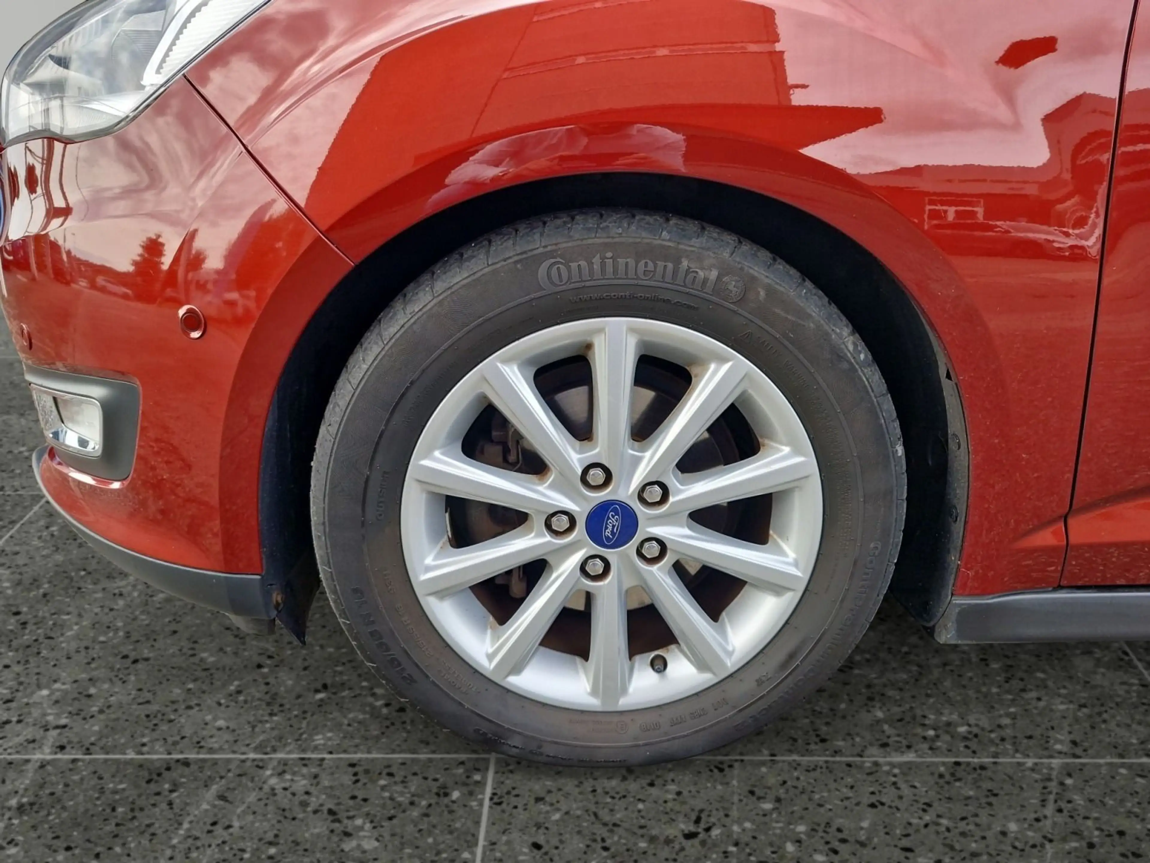 Ford C-Max 1.0 EcoBoost Titanium — photo 14