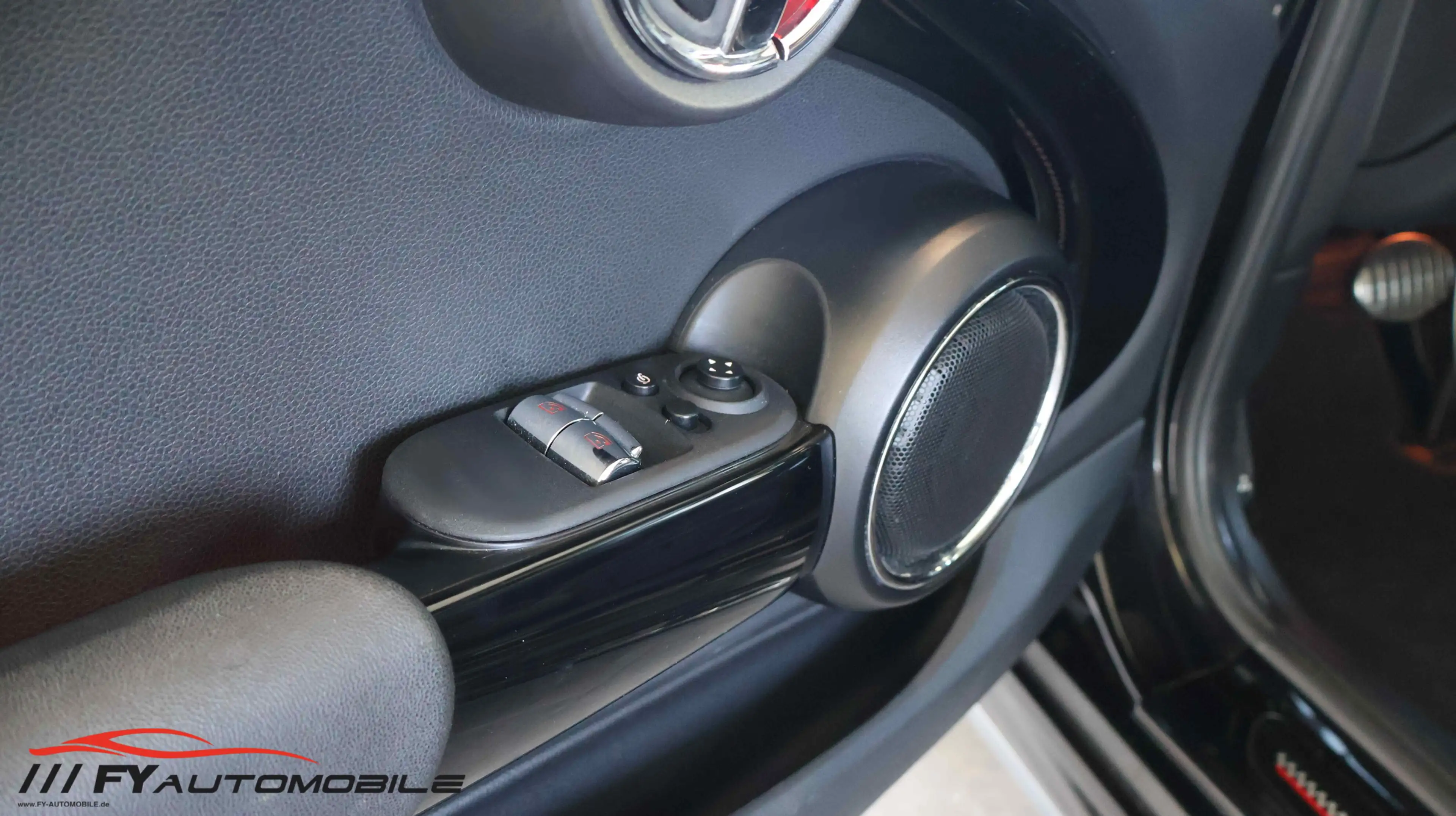 MINI John Cooper Works LED* Panorama* Garantie* — photo 15