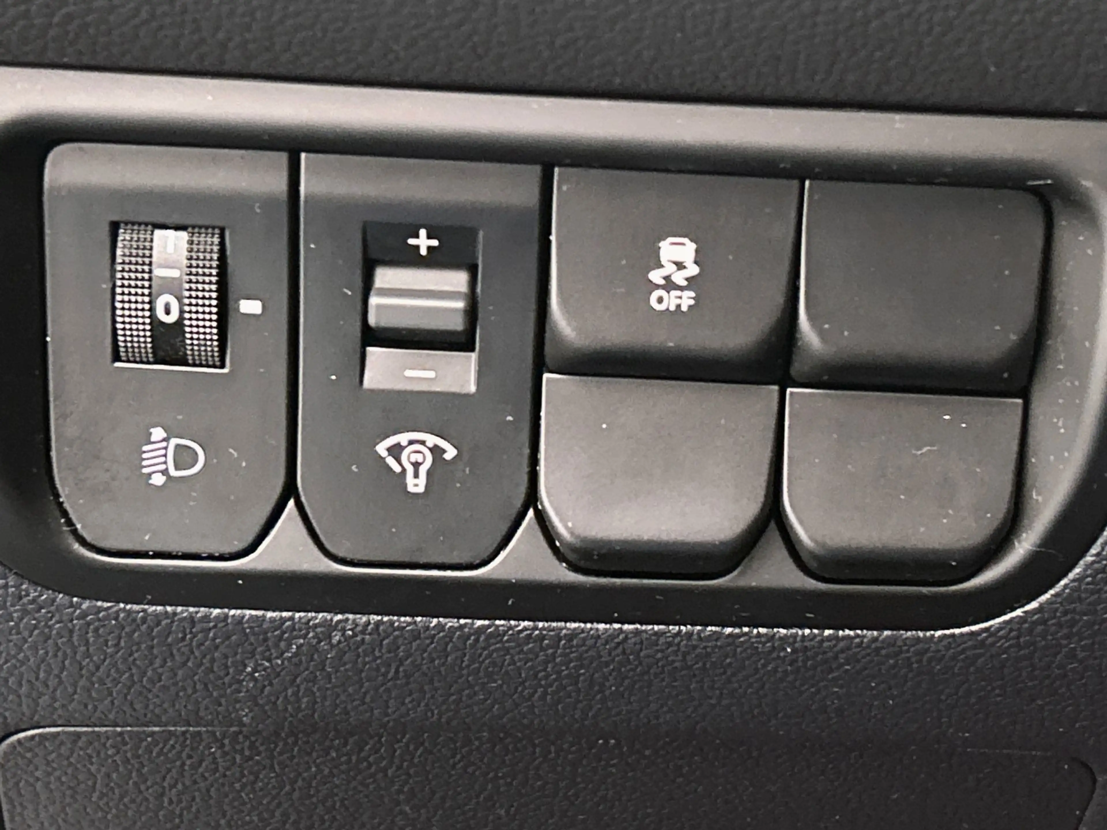 Kia Rio 1.2 CVVT ComfortPlusLine Navigator | Camera | Navi — photo 28