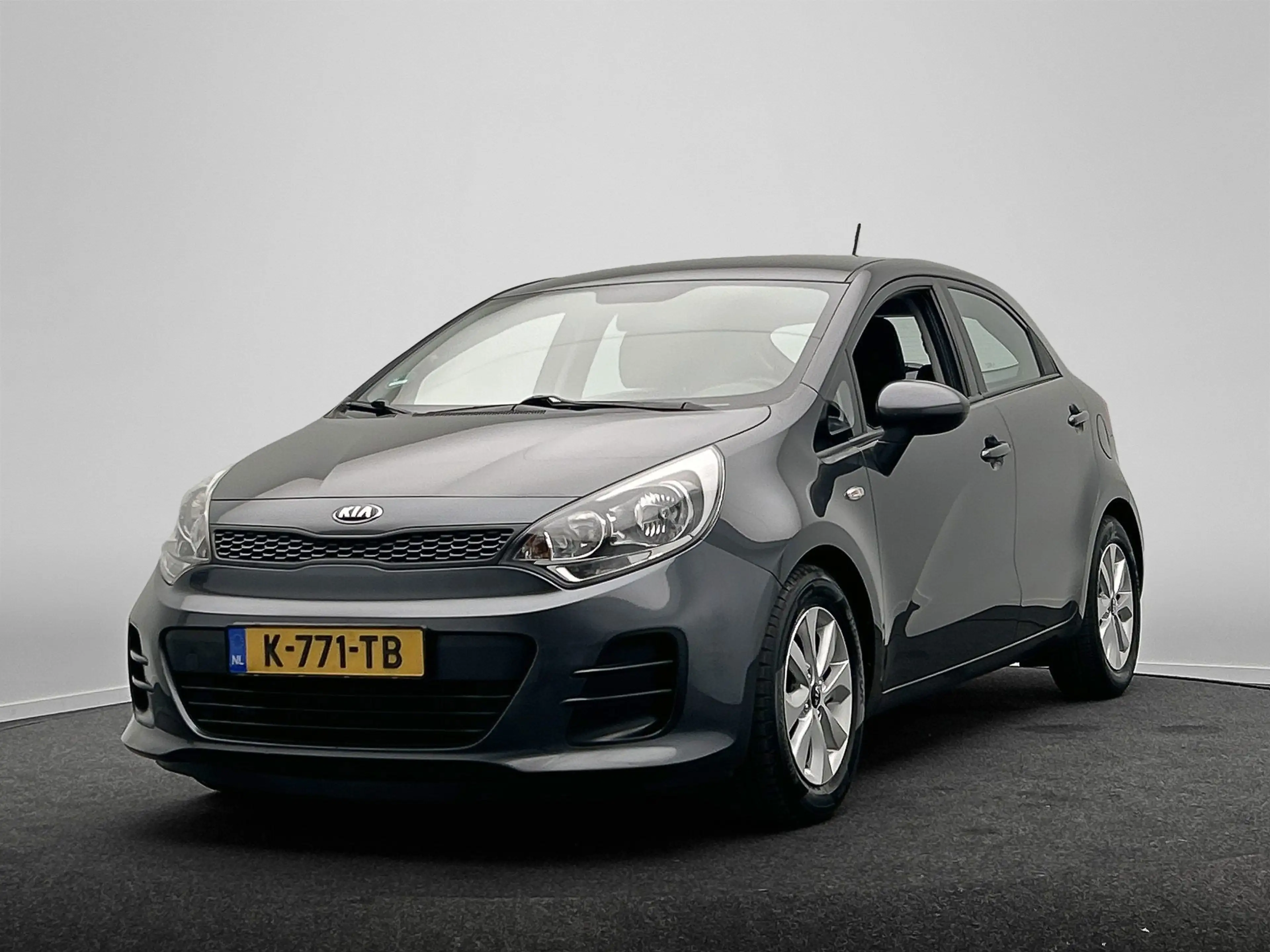 Kia Rio 1.2 CVVT ComfortPlusLine Navigator | Camera | Navi — photo 39