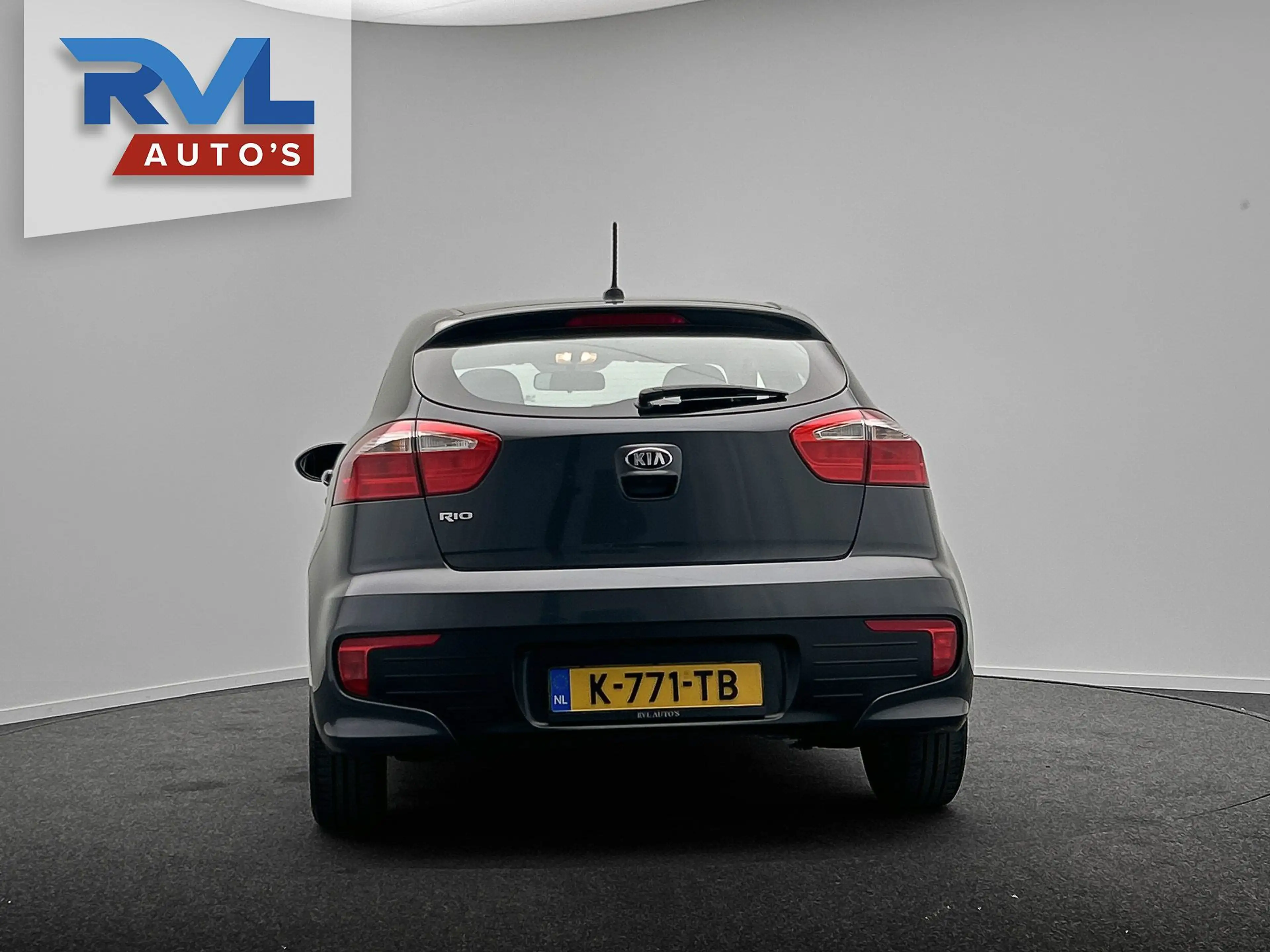 Kia Rio 1.2 CVVT ComfortPlusLine Navigator | Camera | Navi — photo 32