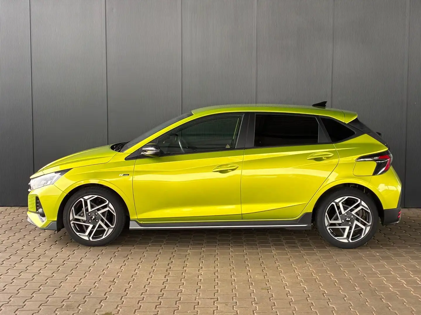 Hyundai i20 1.2 MPI N-Line / LED Tempomat Navi Rückfahrkame... Gelb - 2
