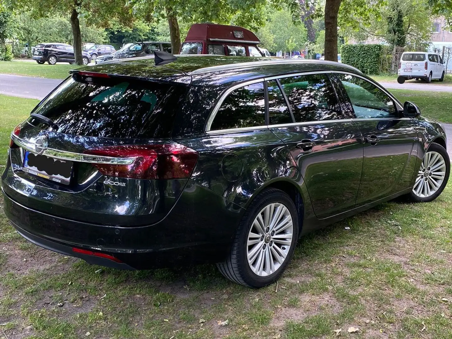 Opel Insignia Insignia 1.6 CDTI Sports Tourer ecoFLEXStart/Stop Noir - 2