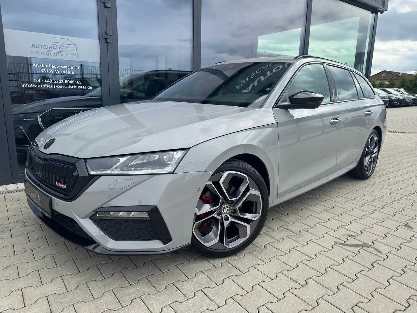 Skoda Octavia RS 4x4 2.0 TDI/DSG/LED/VIRTUAL/HUD/ACC Gris - 2