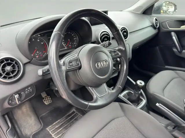 Audi A1 view 9