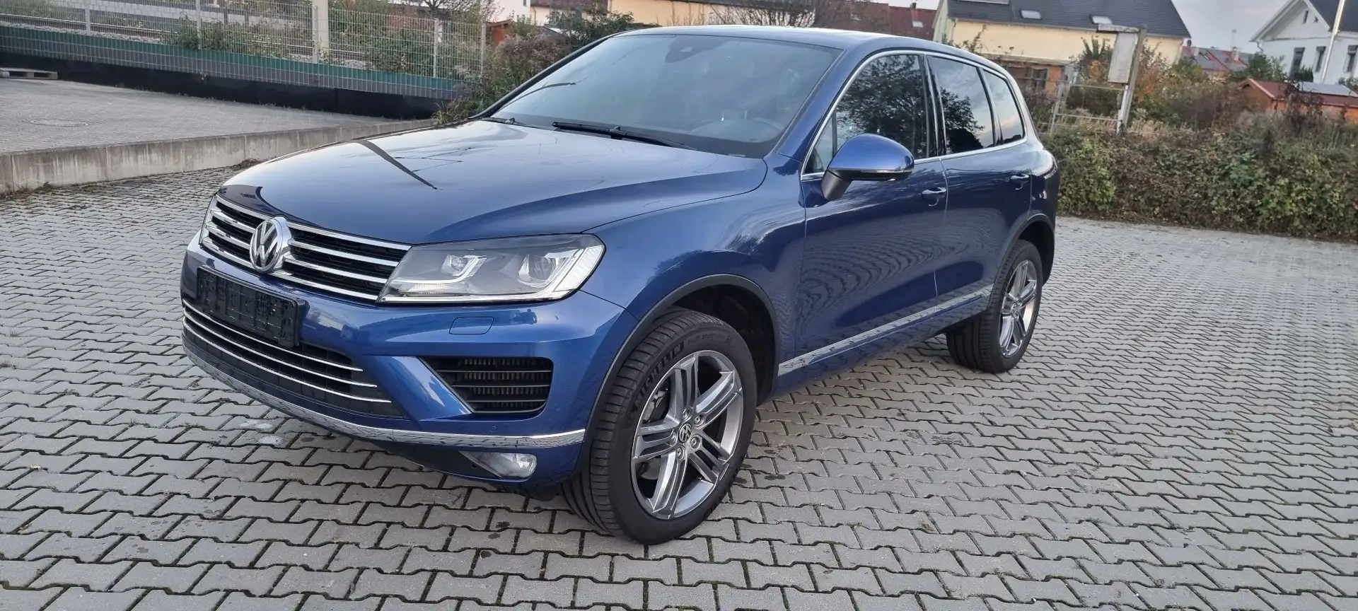 Volkswagen Touareg 4.2 V8 TDI DPF 4Motion Automatik - 2