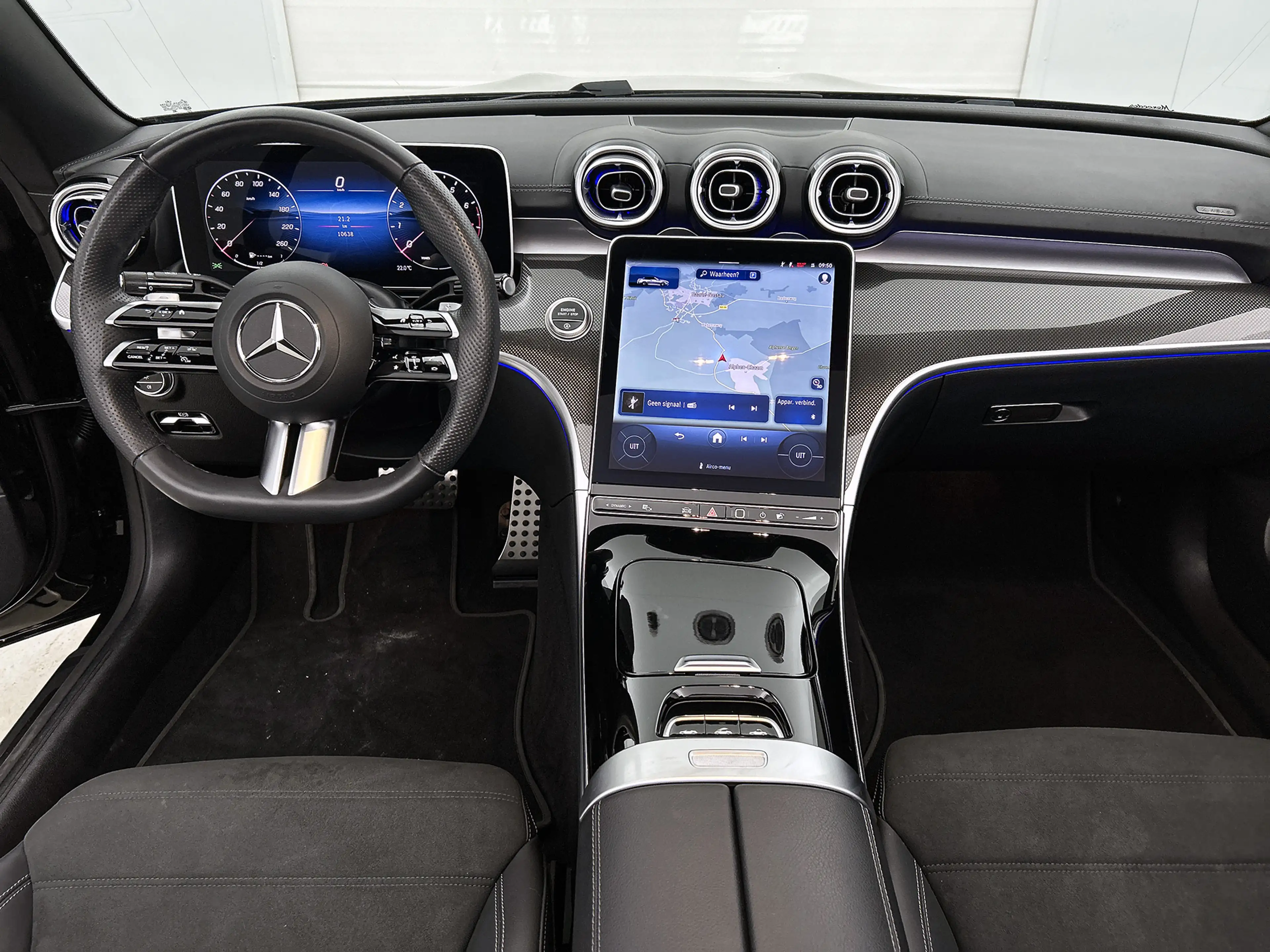 Mercedes-Benz CLE 180 Cabriolet AMG Line AMG Line | Night Pakket | 20 In — photo 4