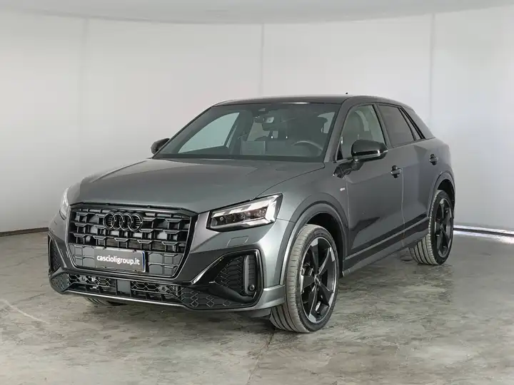 Audi Q2 30 2.0 tdi Identity Black