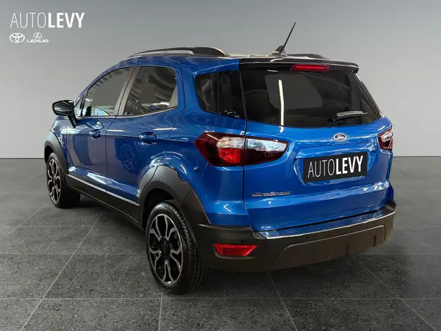 Ford EcoSport view 4