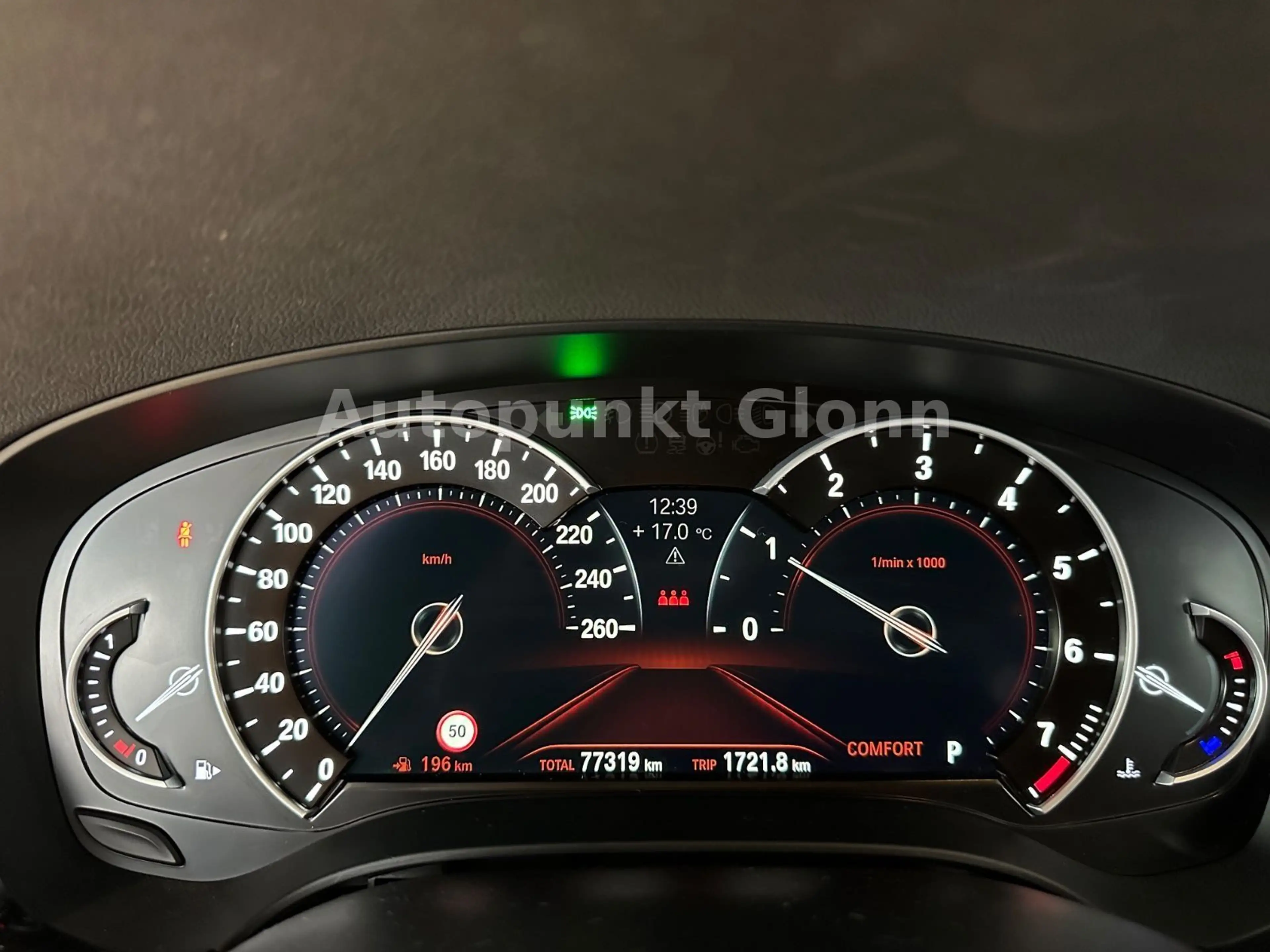BMW 540 i xDrive Touring|Pano|LED|HUD| — photo 11