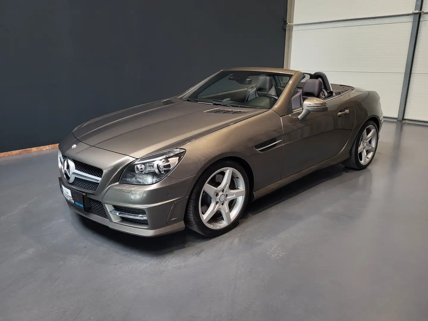 Mercedes-Benz SLK 250 CDI AMG *TOP Ausstattung| Airscarf* Szürke - 1