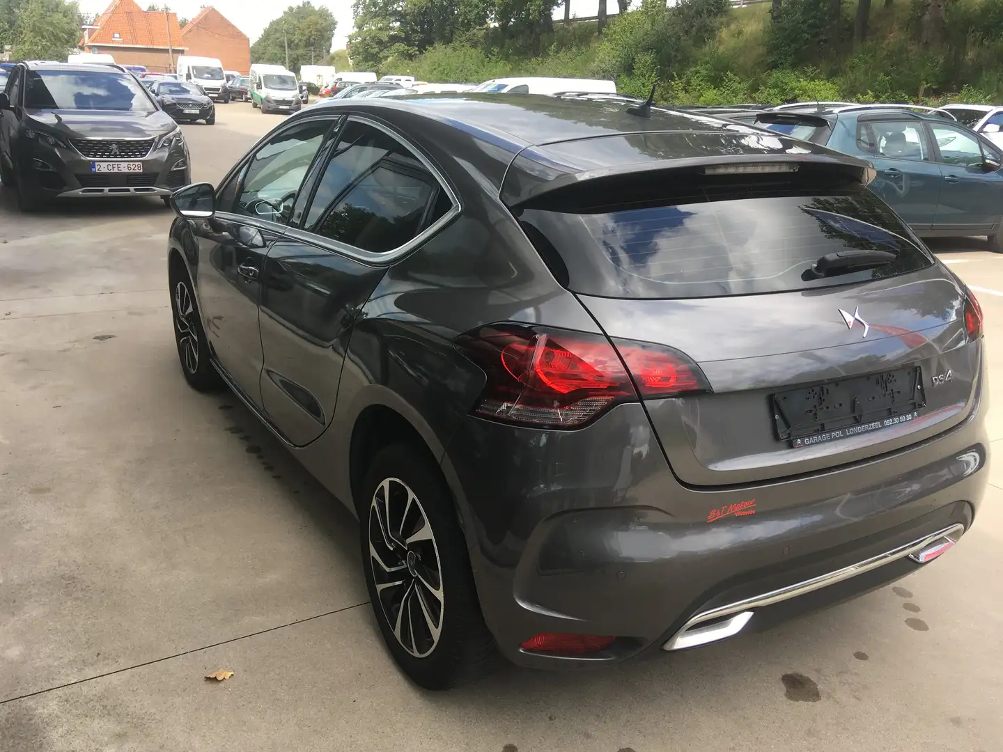 DS Automobiles DS 4 1.6 BlueHDi Be Chic S Grey - 2