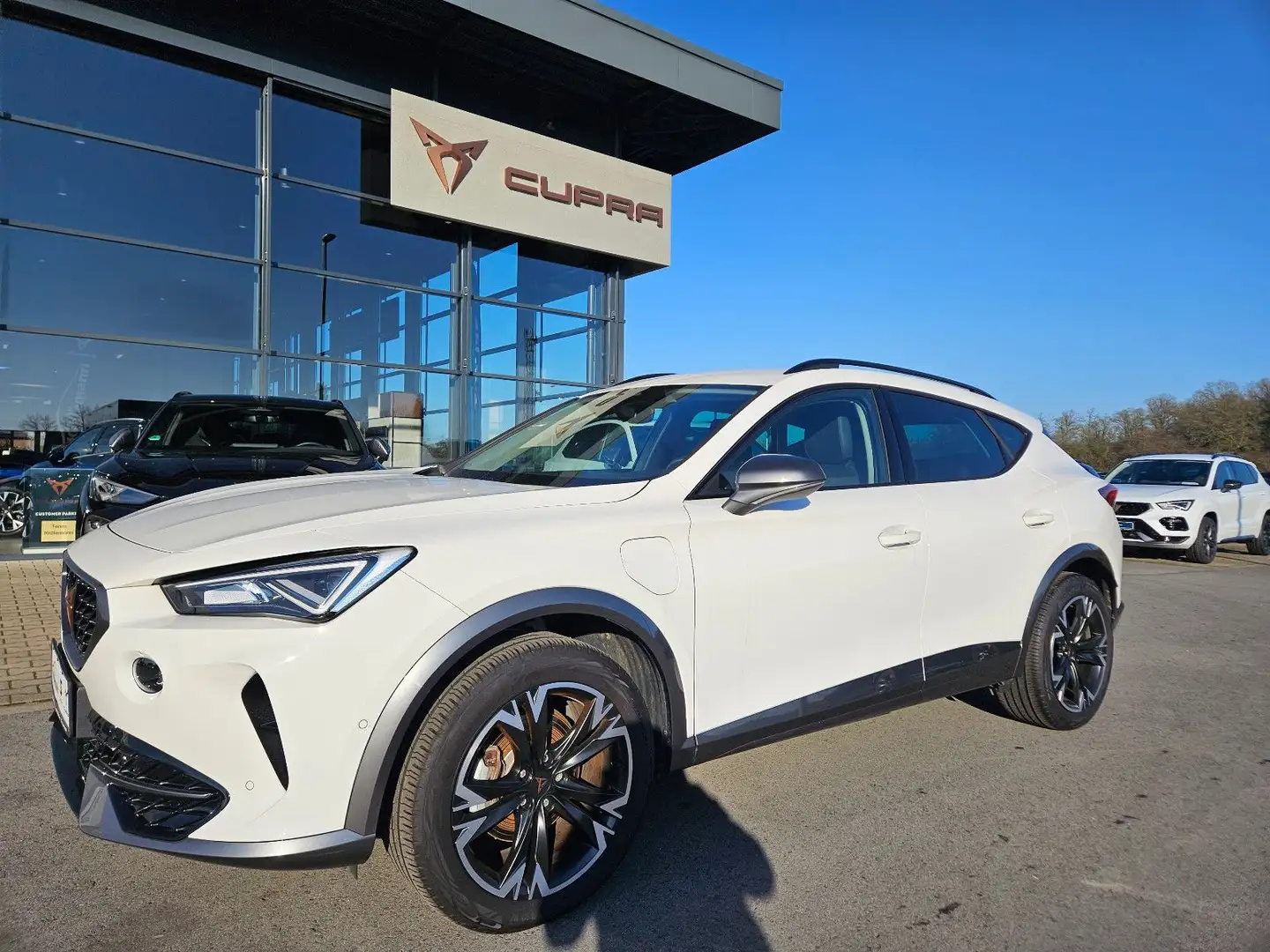 CUPRA Formentor 1,4 DSG e-Hybrid *Navi*Sitzheizung* Weiß - 1