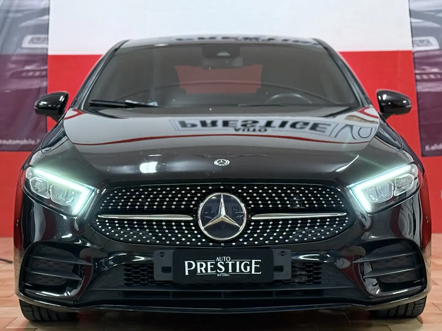 Mercedes-Benz A 200 d Premium-AMG Night edition auto Noir - 2
