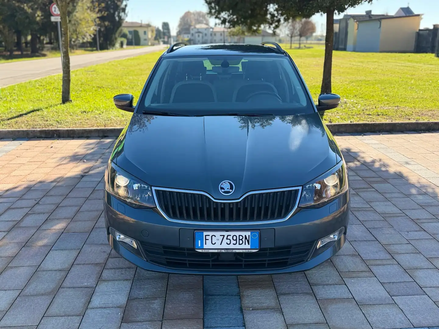 Skoda Fabia Fabia III 2015 Wagon Wagon 1.4 tdi Style 90cv dsg Grigio - 2