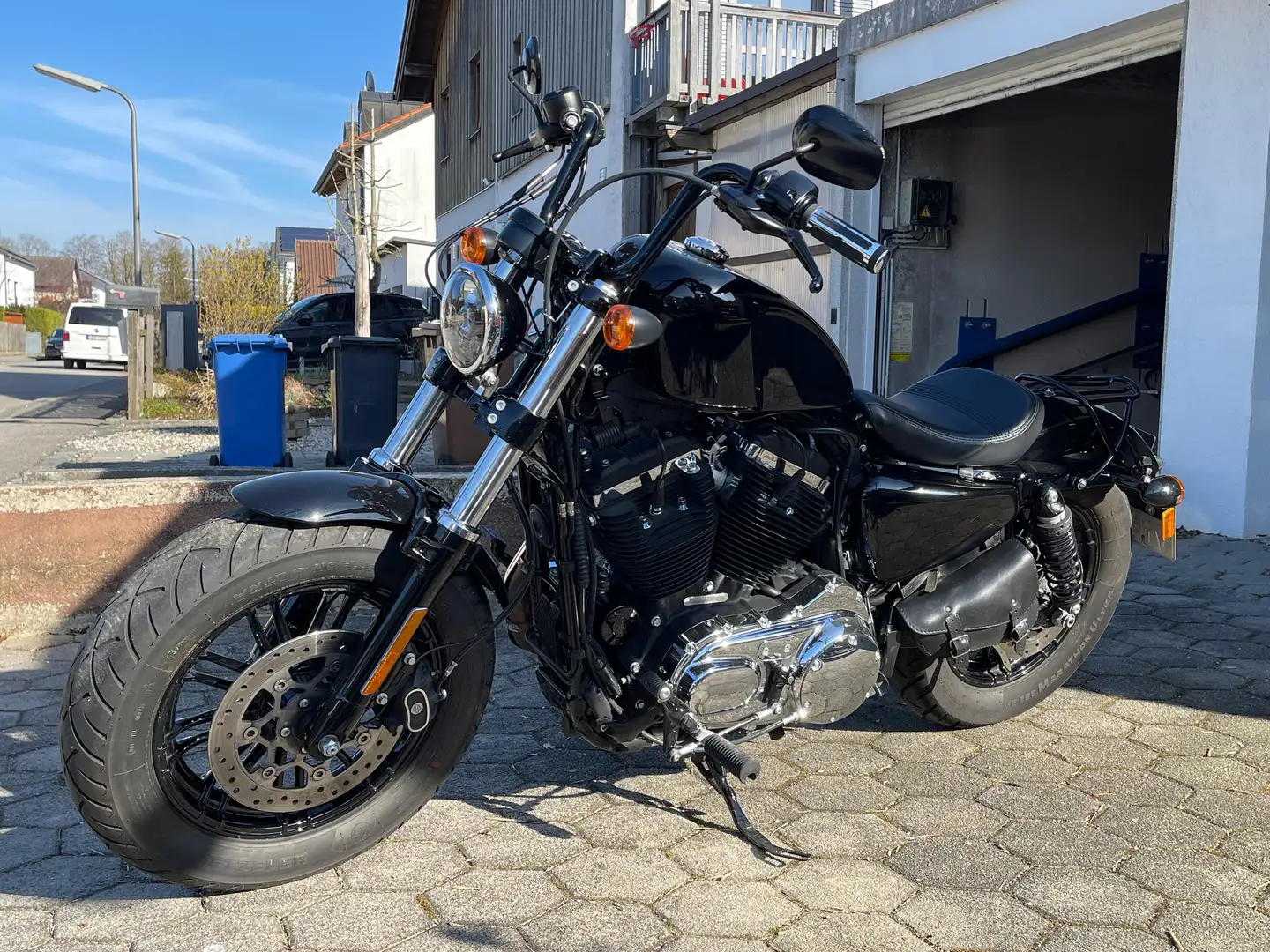 Harley-Davidson Sportster Forty Eight Special / Klappenauspuff/ 11l Tank Schwarz - 1