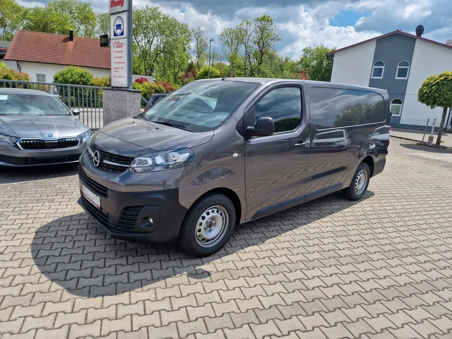 Opel Vivaro Kasten Edition*Navi'Kamera*mtl. 279,-€ Grau - 1