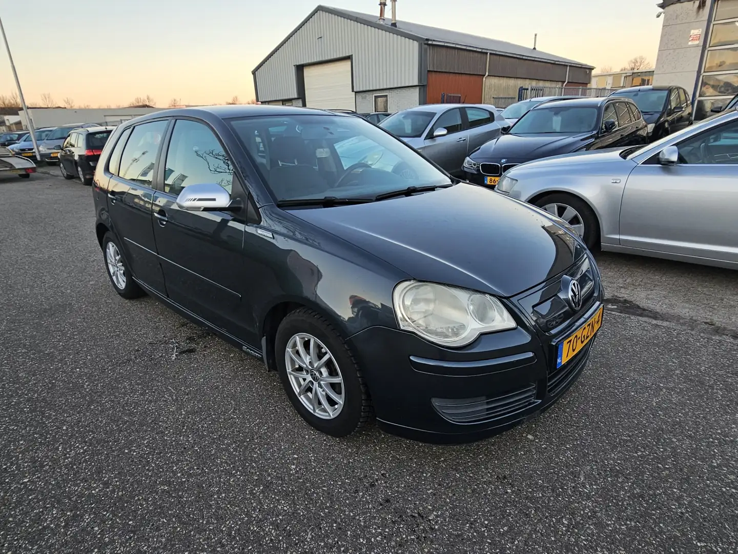 Volkswagen Polo 1.4 TDI Trendline BlueMotion Airco Bj:2009 NAP! Blauw - 2