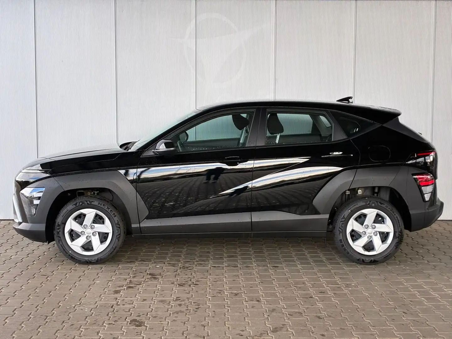 Hyundai KONA Comfort 1.0 T-GDI / Navi PDC V&H + Kamera Tempo... Schwarz - 2