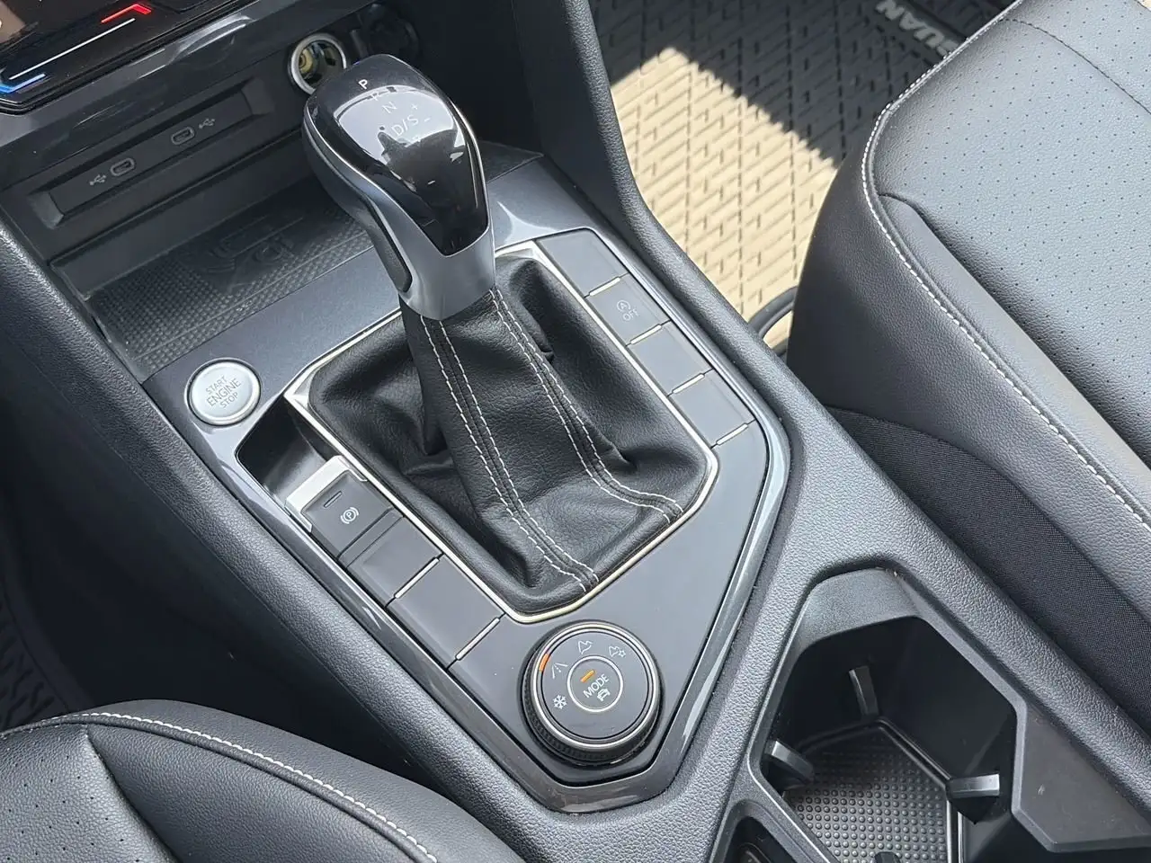 Volkswagen Tiguan снимка Volkswagen Tiguan