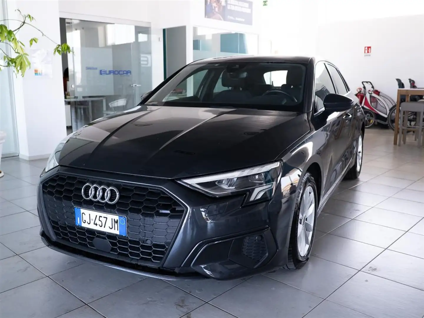 Audi A3 35 TDI 2.0 150 cv Business S-tronic  36 mesi di ga Grigio - 1