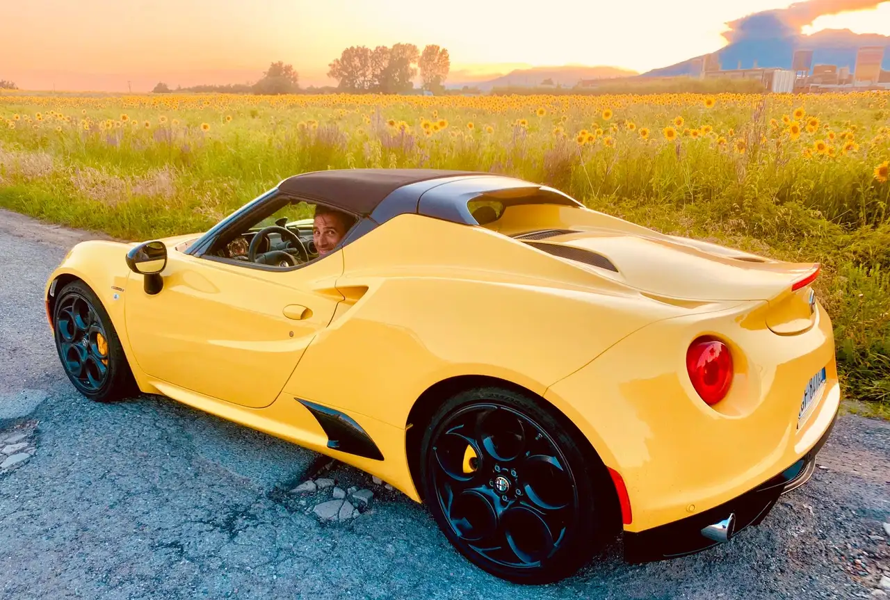 Alfa Romeo 4C 2021 — фото 6