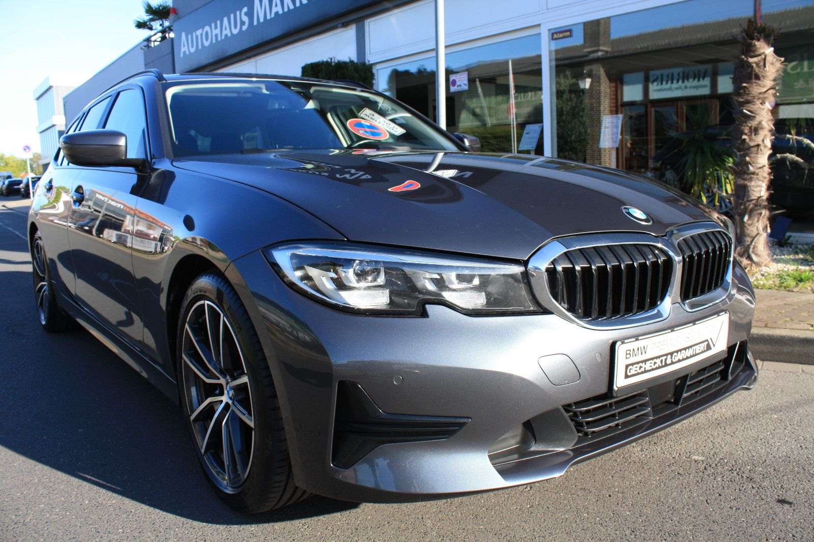 Second hand Bmw 3 Series 320