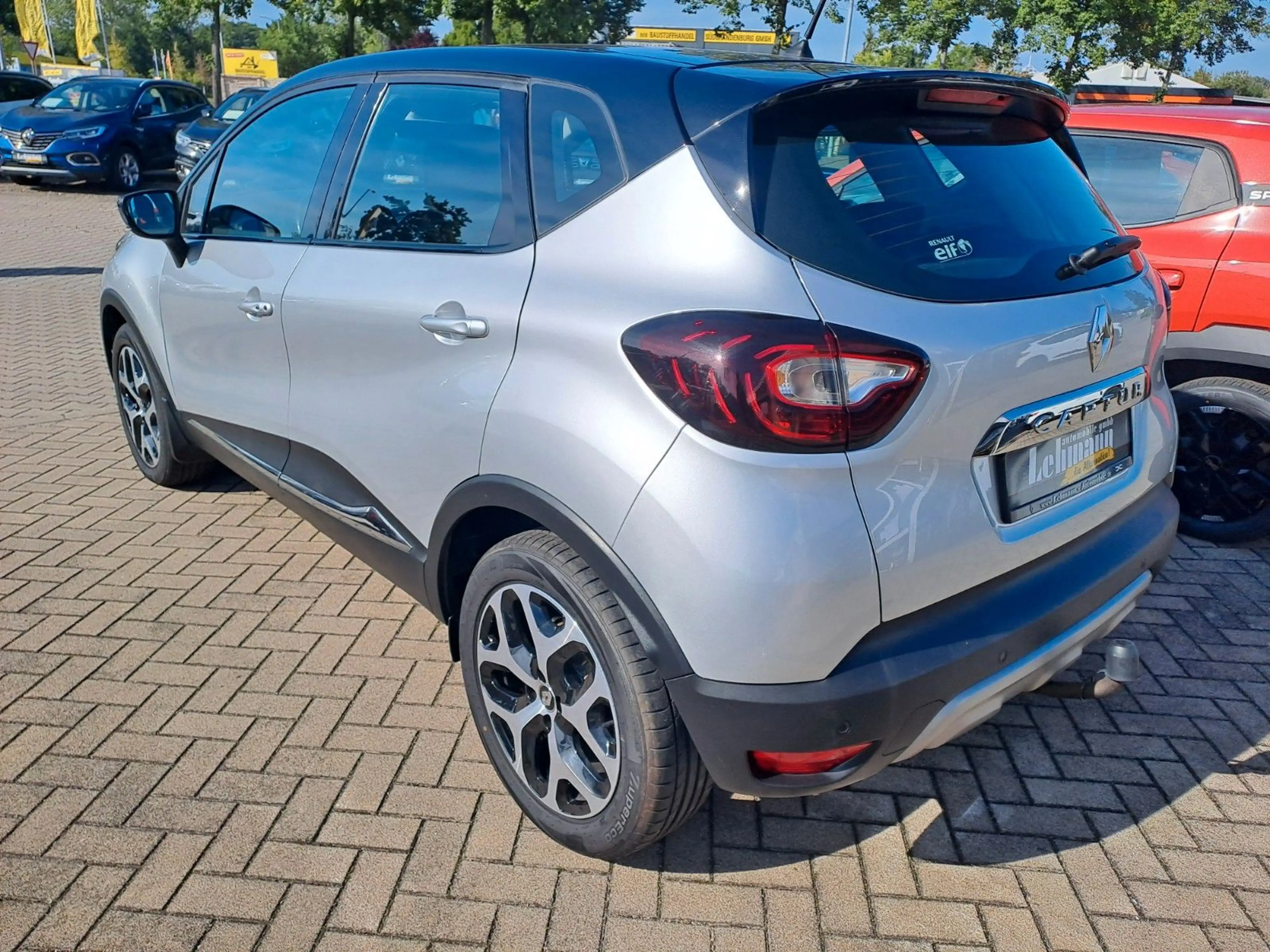 Renault Captur Intens Energy TCe 120 — photo 6