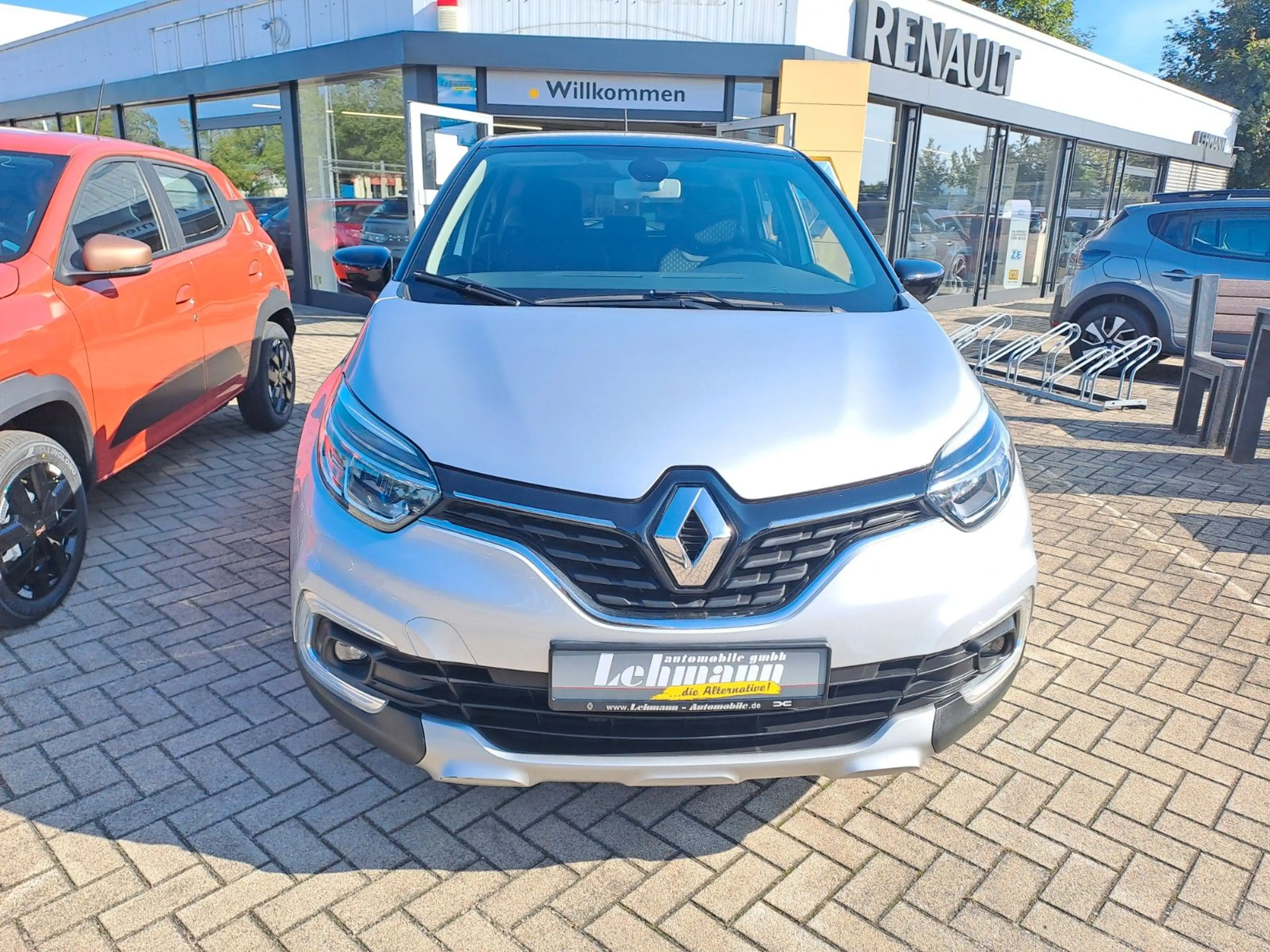 Renault Captur Intens Energy TCe 120 — photo 2