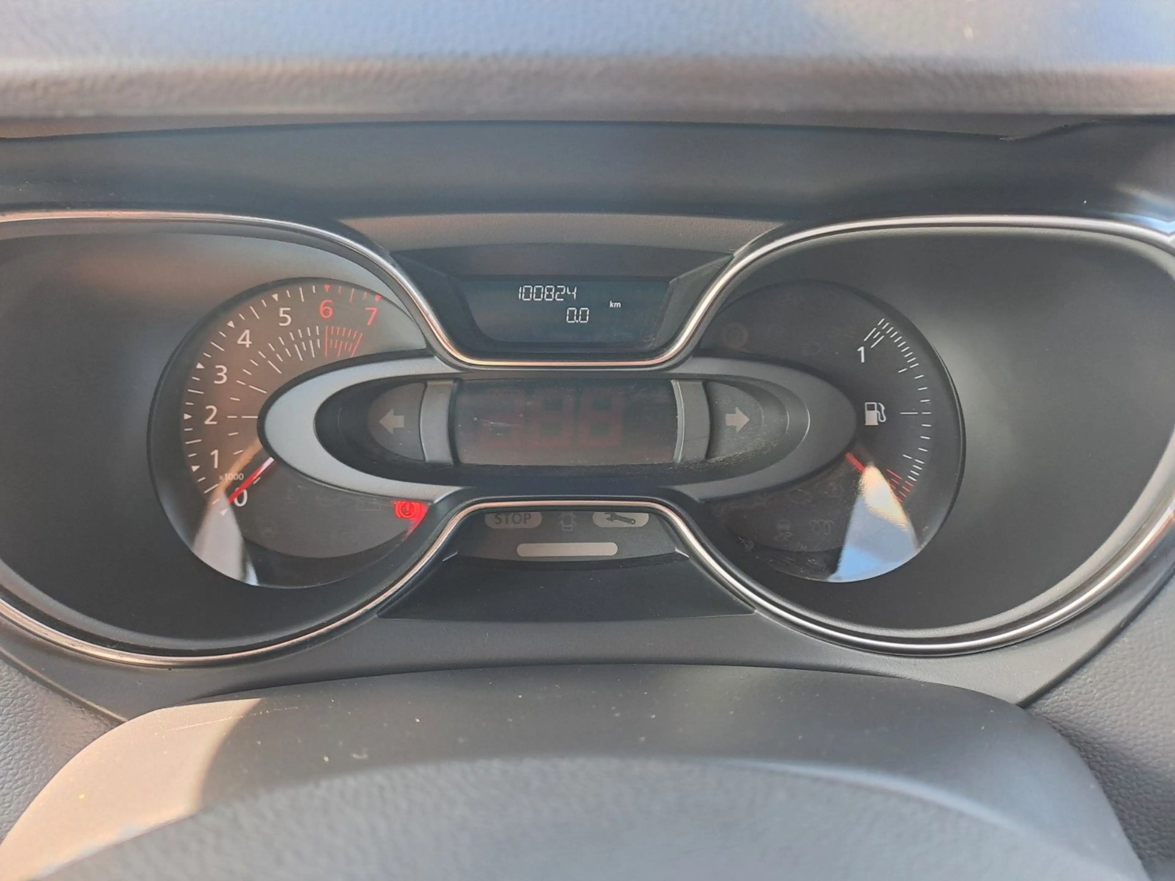 Renault Captur Intens Energy TCe 120 — photo 15