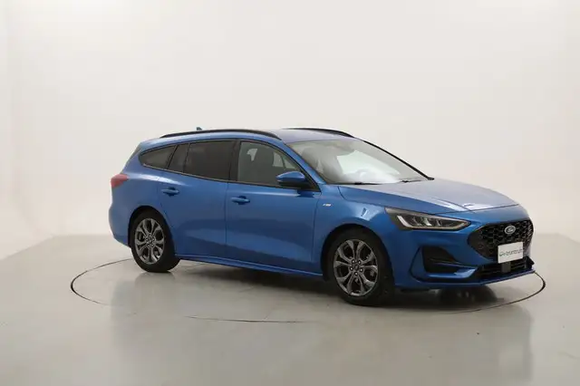 Ford Focus view 7