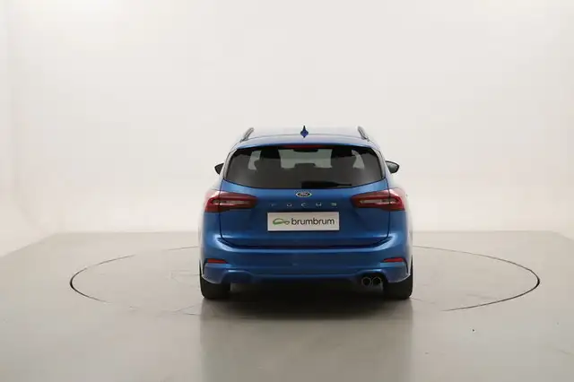 Ford Focus view 4