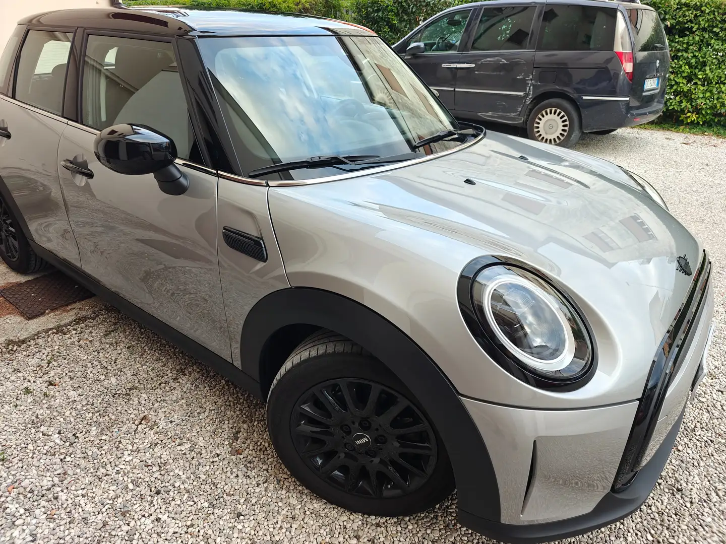 MINI Cooper Mini 5p 1.5 Cooper Resolute auto Grigio - 2