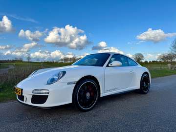 911 997 3.8 Carrera 4 GTS Coupe