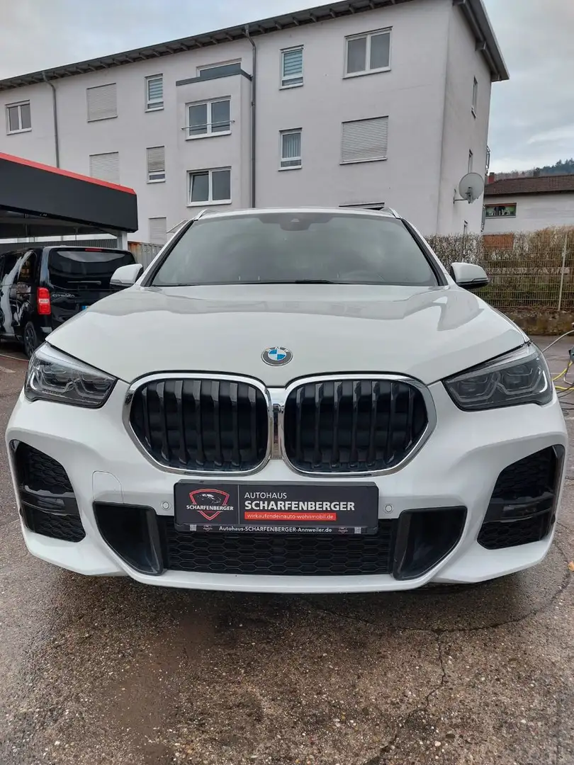 BMW X1 xDrive 25 i M Sport Weiß - 2