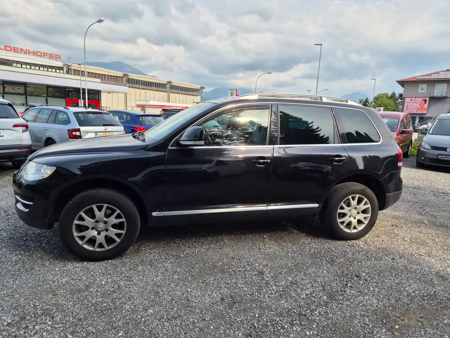 Volkswagen Touareg V6 3.0 TDI Aut. Schwarz - 2